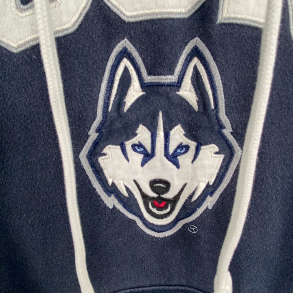 League UConn Huskies Hoodie Unisex S Navy Blue Embroidered Collegiate NCAA - Picture 4 of 14